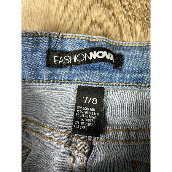 Fashion Nova Women's 7/8 Blue Distressed Ripped Skinny Jeans Mid Rise Stretch - Picture 6 of 8